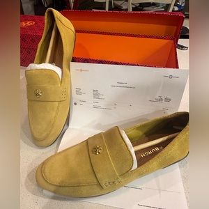Worn once - like new Size 9.5 Tory Burch loafers